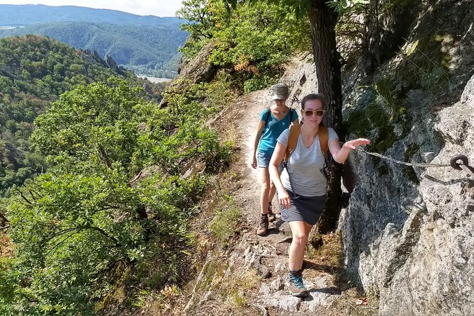 4-Hour Private Alpine Hiking Tour 'In the footsteps of king Lionheart' - What to wear and bring for a sure-footed day