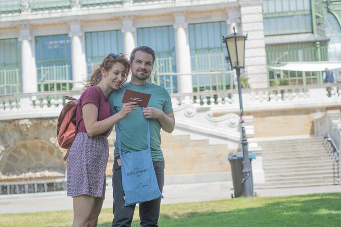 A box for a romantic walk in the city center of Vienna - Price and what you really pay for ($46.91 per group)