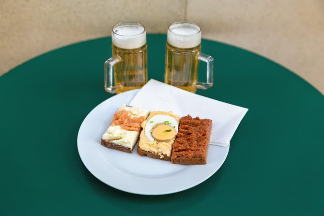 Best of Food Tour Vienna - Stop 2: Palais Ferstel and Austrian ham specialties