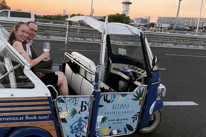 Best of Vienna Tour in TUK TUK! - Your 10–15 Sights Route: How the Hour Adds Up