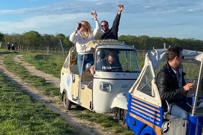 Best of Vienna Tour in TUK TUK! - Where You Meet: Judengasse 4 and the Simple Start/Finish