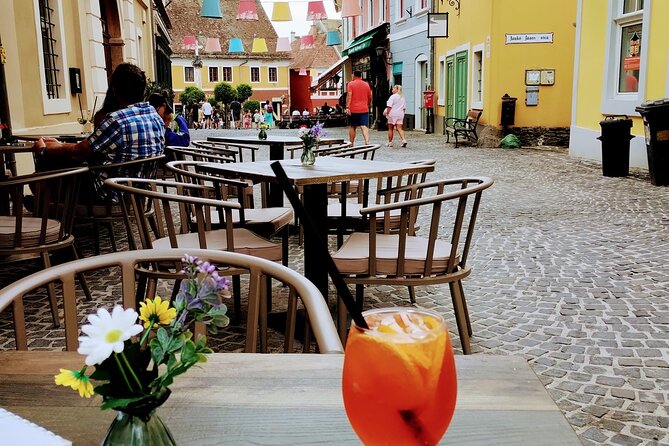 Budapest and Bratislava Full Day Private Tour From Vienna - Timing, comfort, and what to pack for an 11–12 hour day