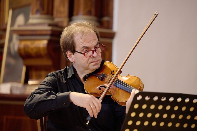Christmas Concerts in Capuchin Church - The seating reality: great sound, but plan for comfort