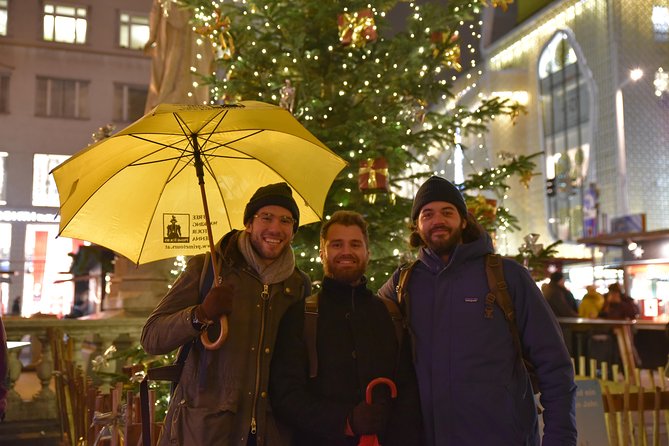 Christmas Market Vienna Tour - Stop 3: MuseumsQuartier Wien for lights, hot wine, and techno beats