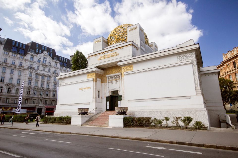 Classic Vienna: 3-Hour Guided Bike Tour - Should You Book Classic Vienna on Two Wheels?