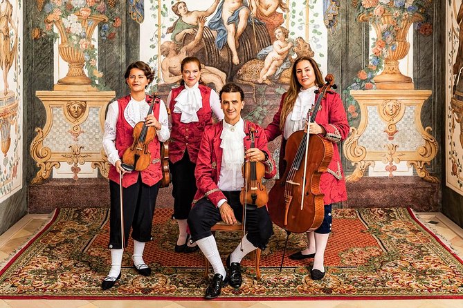 Concerts at Mozarthouse Vienna - Chamber Music concerts. - Inside the Music: Period Costumes and the Vienna-Time-Travel Feeling