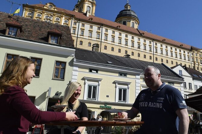 Culinary tour in Melk - Stop 2: Gin distillery visit with a behind-the-scenes look