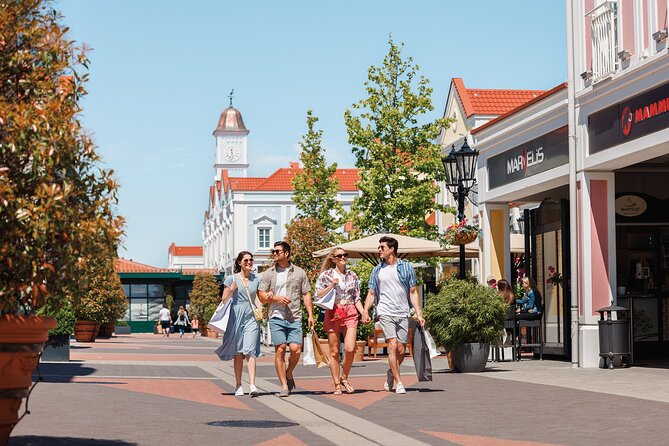 Designer Outlet Parndorf Return Shuttle Bus from Vienna - Key Things I’d Actually Notice