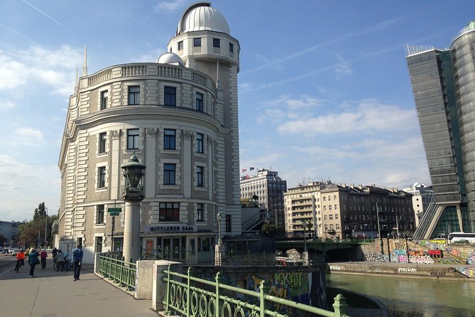eBike Vienna 90min guided tour - use ebike for the whole day - Price and what you’re really paying for