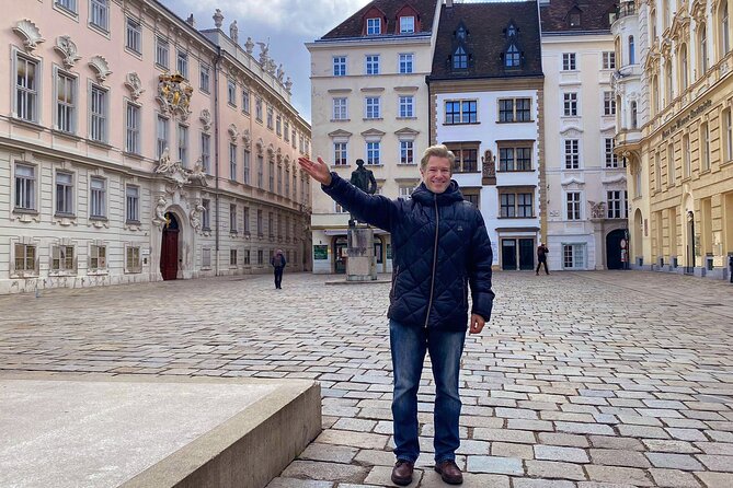 Exciting history tour and discovery of Vienna's secrets - Private group pacing (and what it means for your time)