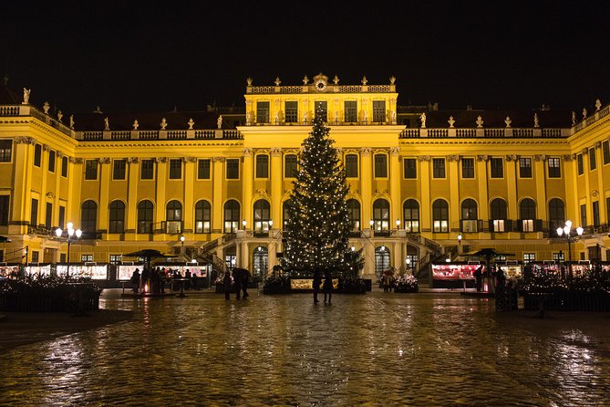 Exclusive Evening at Schönbrunn Palace: After-Hours Audiotour, Dinner, Concert - VIP and seating upgrades: is it worth paying more?