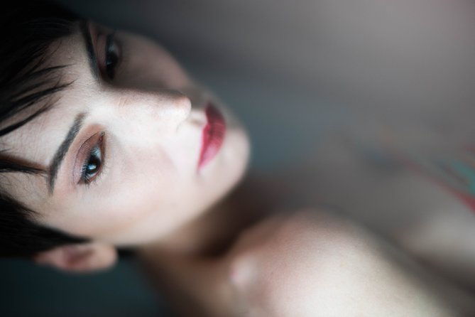 Experience Boudoir, Sensual Photography Studio Vienna - 90 Minutes of Shooting: Different Setups, Angles, and Coaching
