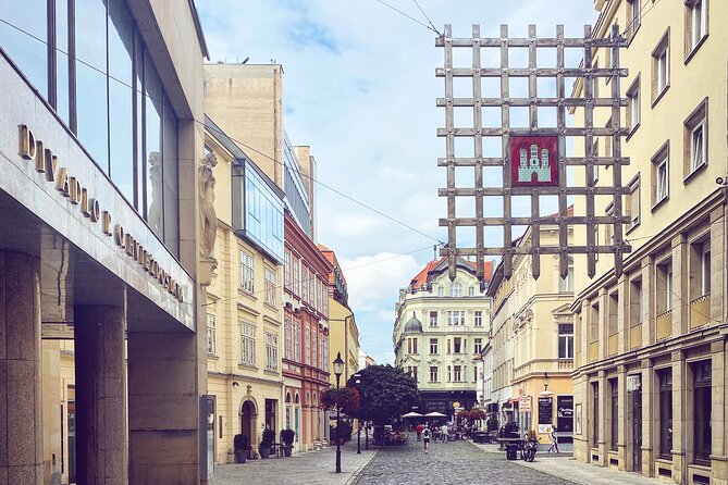 Explore Bratislava with a Local: Private Tour from Vienna - Door-to-door pick-up: the underrated part of a good day trip