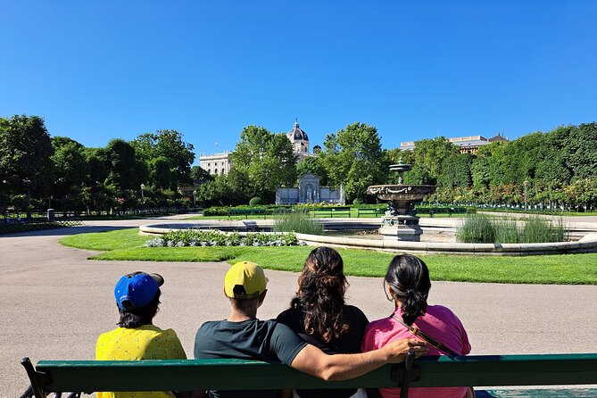 Fall in Love with Vienna Tour- the best of Vienna on foot! - Pace, distance, and crowd reality (so you pack smart)