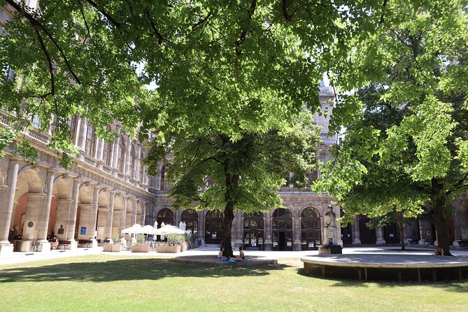 Freud - Inside the mind of a Genius - Who should book this Freud walking tour