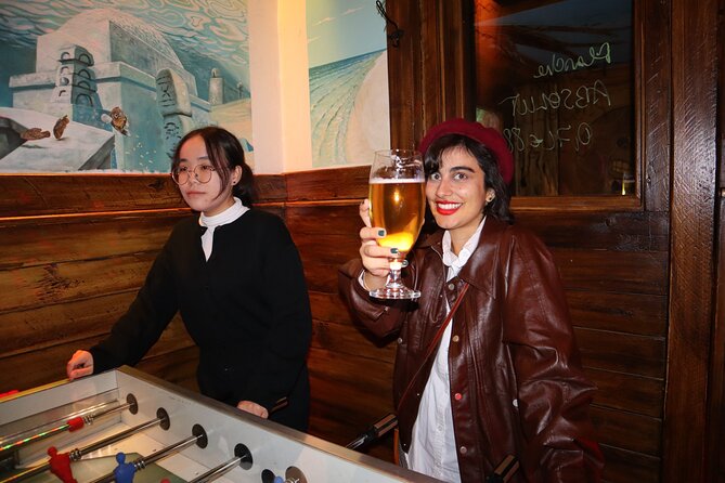 Friday Night Pub Crawl for Professionals in Vienna, Austria - Stop 3: Funky Monkey for disco energy and tiki-style drinks