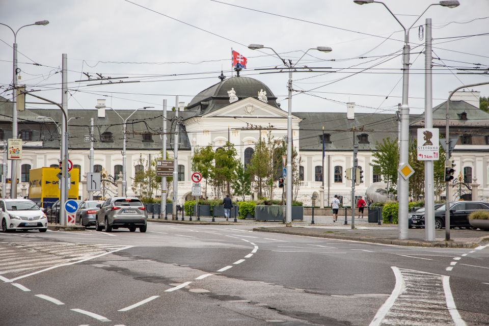 From Vienna: Bratislava Day Trip - The panoramic drive: 1 hour that turns the city into photo angles