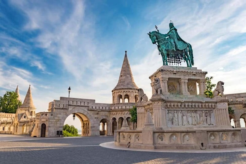 From Vienna: Budapest Group Day Trip - Pickup, minivan ride, and the rhythm of a 12-hour day