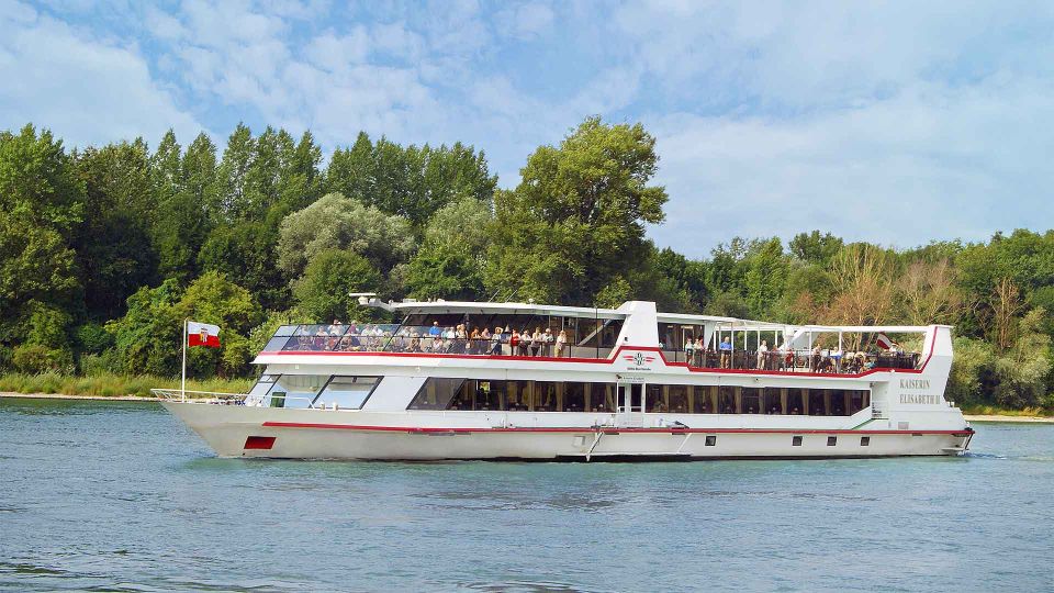 From Vienna: Dürnstein and Wachau Cruise - Boarding at Marina Wien: How to Avoid the “Where Do We Go?” Moment