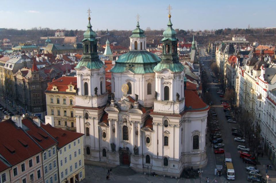 From Vienna: Prague Small-Group Guided Day Tour - Vienna-to-Prague by small-group van: what the ride really feels like