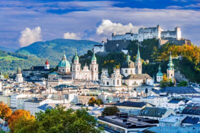 From Vienna: private day trip to Hallstatt and Salzburg - Price and Logistics: What $514 Per Person Really Covers