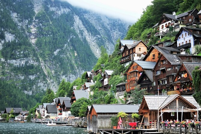 Full Day Tour from Vienna to Wachau, Melk, Hallstatt and Salzburg - Hallstatt on a timetable: UNESCO village and guided walking