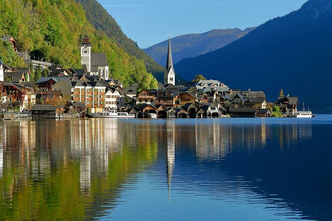 Guided Day Trip to Hallstatt with a local from Vienna - Hallstätter See boat ride in summer: worth timing