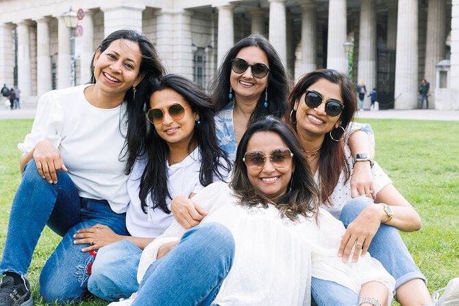 Guided Photoshoot Experience in Wien - The Photo Style: Natural, Guided, and Not Awkward
