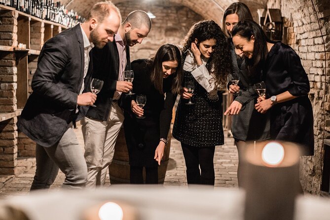 Hidden Wine Cellars Vienna - on the tracks of the Viennese wines - Tastings and snacks: how much wine you should plan on