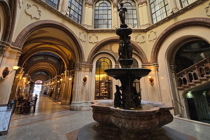Highlights of Vienna in a Historical & Cultural 3h Walking Tour - Hofburg Winter Palace: the Habsburg residence from the 1200s