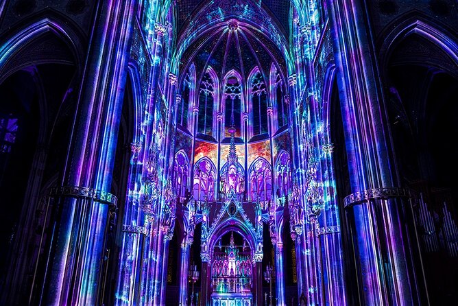 Light of Creation Votive Church - What happens during the show: light, sound, and the no-heater reality