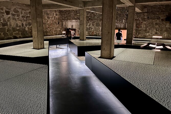 Mauthausen Concentration Camp Day Trip from Vienna - Group Size and the Escort Dynamic