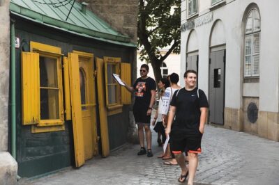 Mystery rally Vienna: The secrets of the old town - Your kit: card, puzzle book, and the clue-bag system