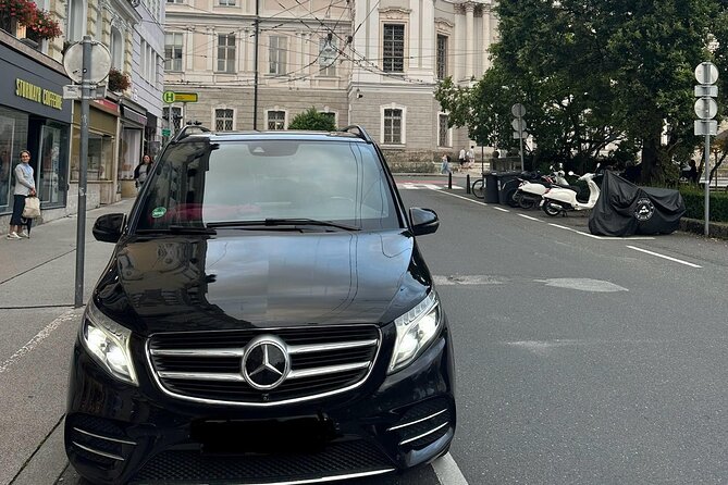 Prague Full-Day Guided Tour From Vienna - Stop 2: Prague Castle Complex and the Payoff of Going Early