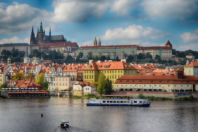 Prague Full-Day Guided Tour From Vienna - A 7:00 am Vienna Pickup and a Real 12-Hour Day Plan