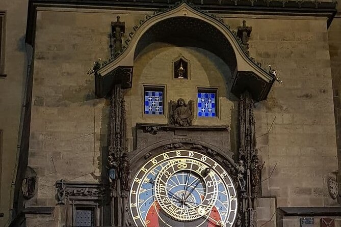 Prague Small-Group Day Trip from Vienna - Downtown Free Time: Use Your 3 Hours Like a Local