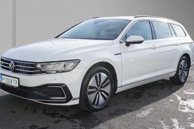 Private Airport and City Transfer in Panoramic Roof Station Wagon - Where to meet the driver in Vienna: follow these steps closely