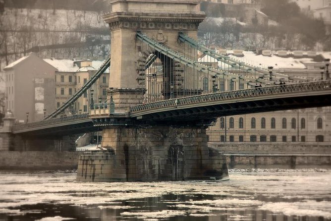Private Budapest Day Trip from Vienna - The drive to Budapest: more than just transportation