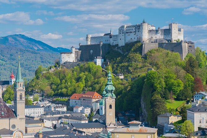 Private Full Day Trip to Hallstatt ,Salzburg and Melk from Vienna - A private Vienna-to-Hallstatt-Salzburg day that actually makes sense