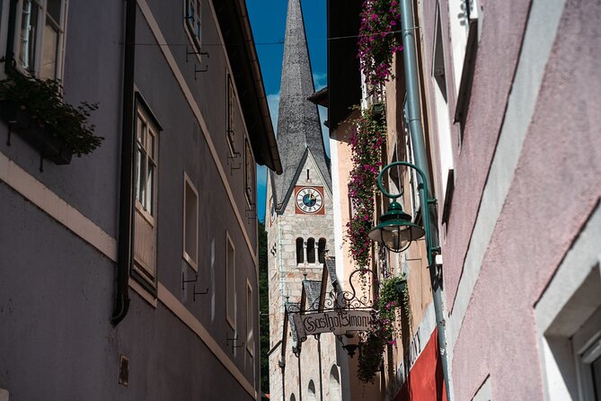 Private guided tour from Vienna to Hallstatt with Skywalk & Salt Mine Experience - Hallstatt Skywalk: funicular ride up and Welterbeblick photo time