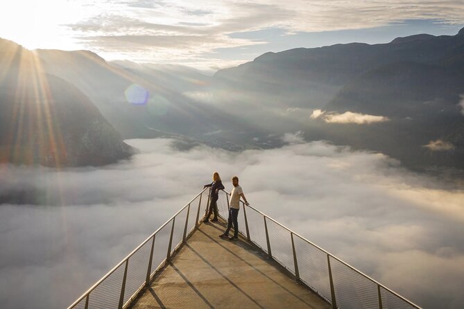 Private guided tour from Vienna to Hallstatt with Skywalk & Salt Mine Experience - Lunch break in Hallstatt: where you refuel without losing momentum