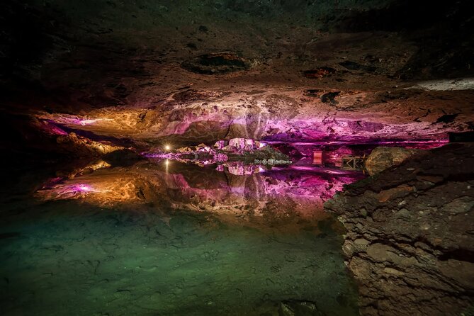 Private guided tour from Vienna to Hallstatt with Skywalk & Salt Mine Experience - Price and value: why $599 per person can make sense