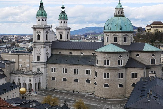 Private Salzburg Day Trip from Vienna - Salzburg on your own: the Altstadt walk along the Salzach