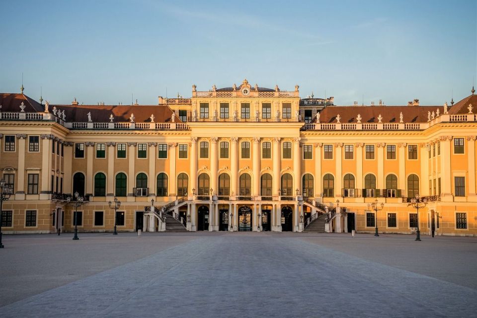 Private Schönbrunn Palace Tour: Entrance included - Why Schönbrunn Palace feels different with a private guide