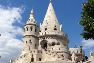 Private tour of Budapest with transfer from Vienna, Local Guide - Castle Hill and Buda Castle: the best payoff for a short visit