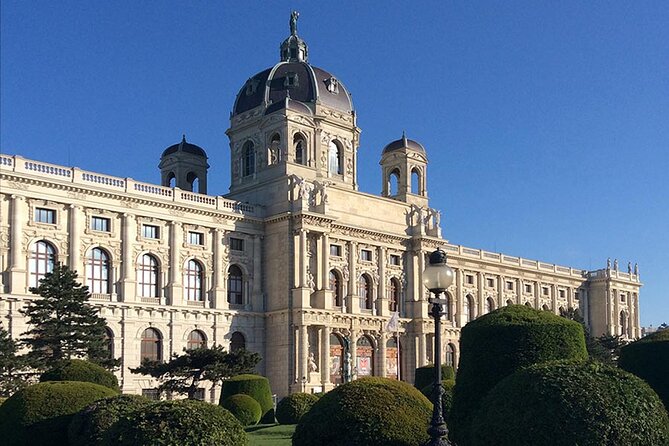 Private Tour of the Kunsthistorisches Museum: Secrets of Masterpieces | Tickets included - What the art historian does differently for you (and why it matters)