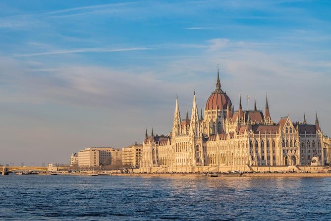 Private Transfer from Vienna to Budapest with 2 hours for sightseeing - Key points before you book