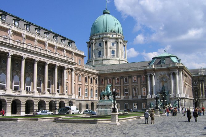 Private transfer from Vienna to Budapest with Bratislava visit - Dropping off in Budapest: ending in the right place