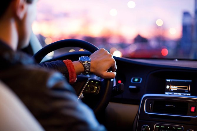 Private Transfer from Vienna to Prague with 1 hour Stop in Kutna Hora - A door-to-door Vienna to Prague day with a scheduled Kutná Hora pause