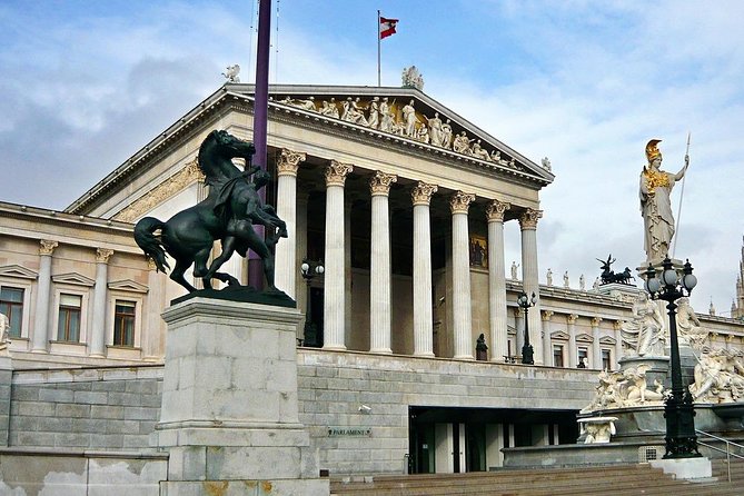 Private Vienna Historical Landmarks Tour - Vienna State Opera and the culture corridor